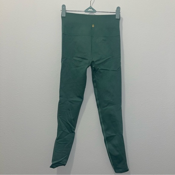 Spiritual Ganster Ribbed Seamless Green Leggings Size XS/S - Picture 4 of 7